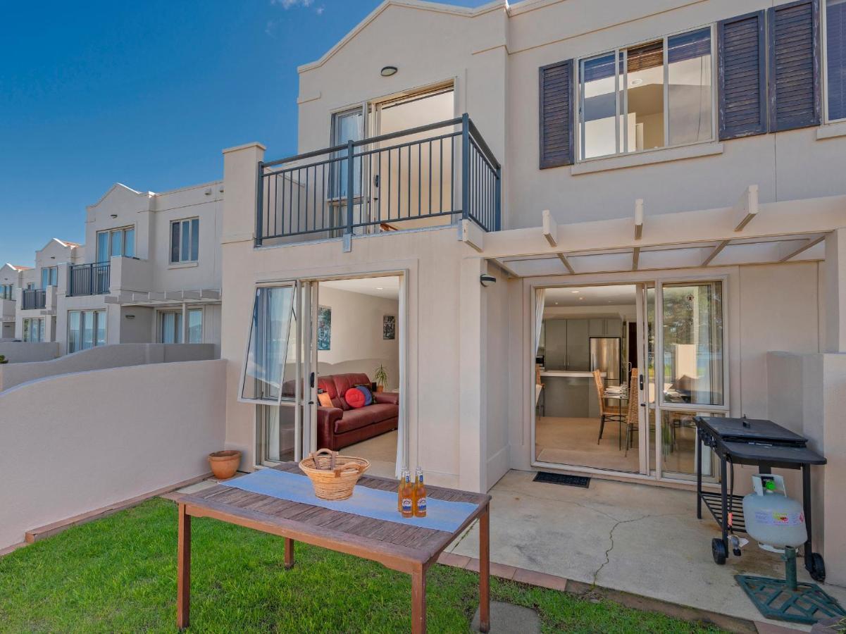 Tairua Waterfront Retreat - Tairua Apartment Экстерьер фото