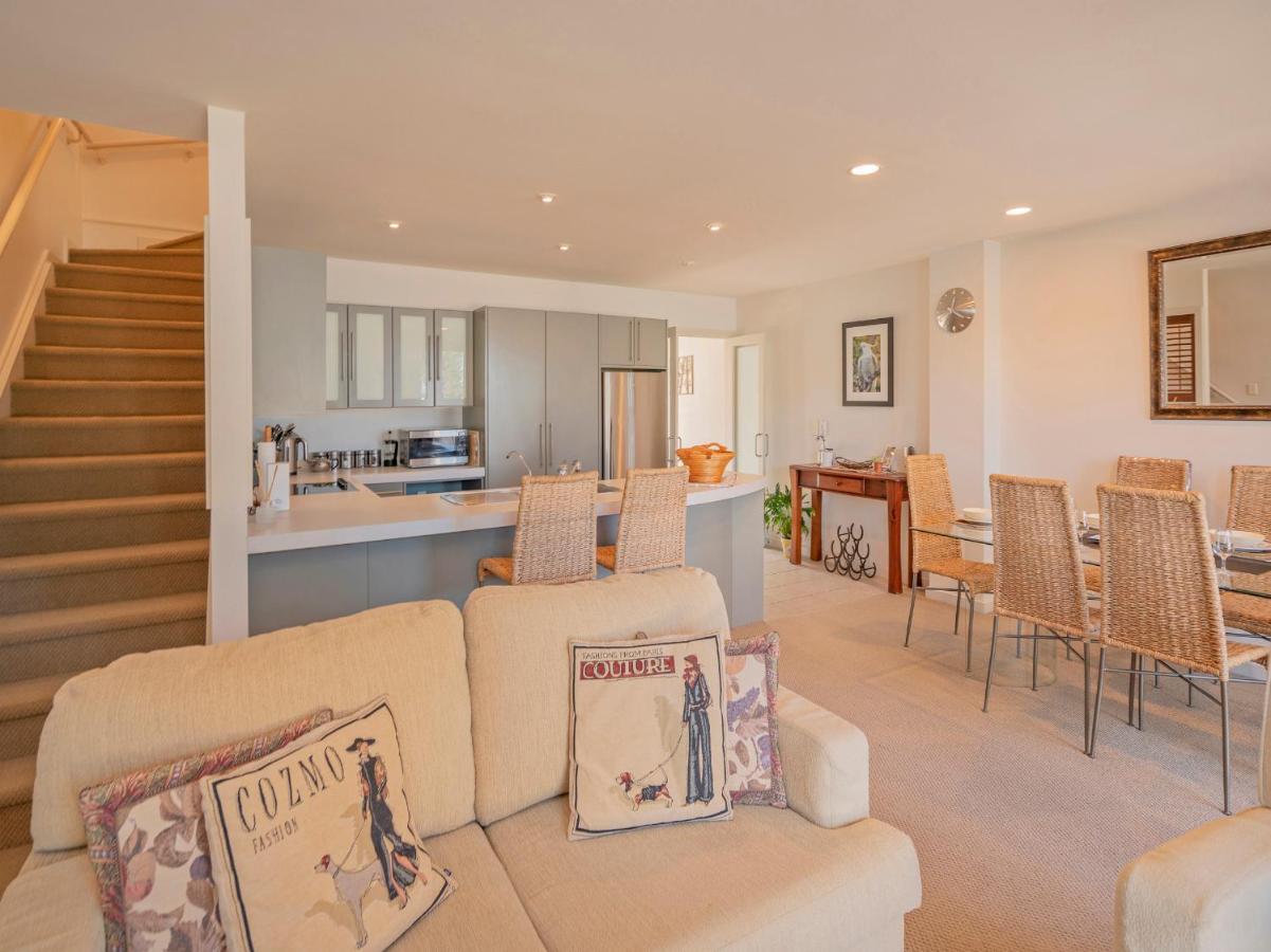Tairua Waterfront Retreat - Tairua Apartment Экстерьер фото