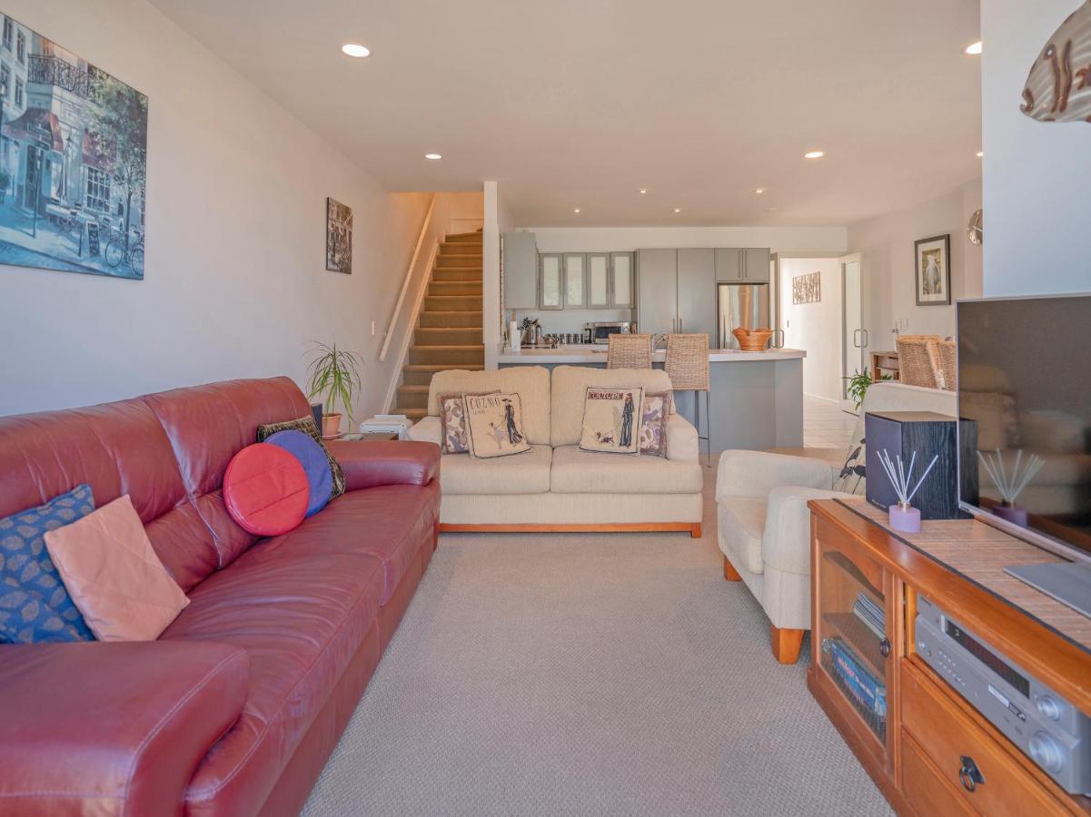 Tairua Waterfront Retreat - Tairua Apartment Экстерьер фото