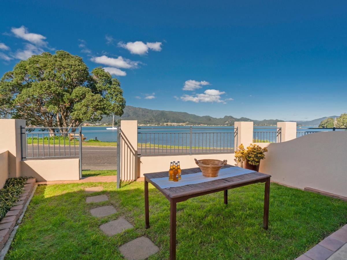 Tairua Waterfront Retreat - Tairua Apartment Экстерьер фото